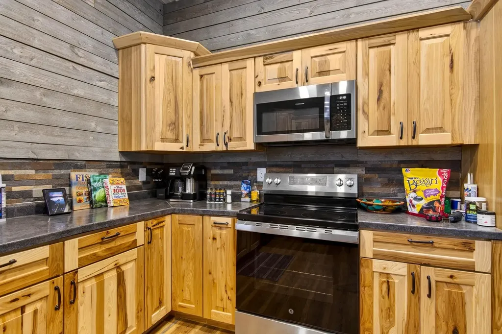 11775 Country Acres Drive Grant Township MI 49643