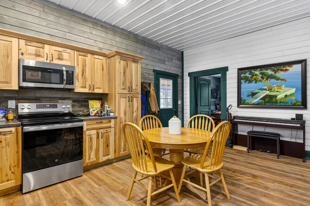 11775 Country Acres Drive Grant Township MI 49643