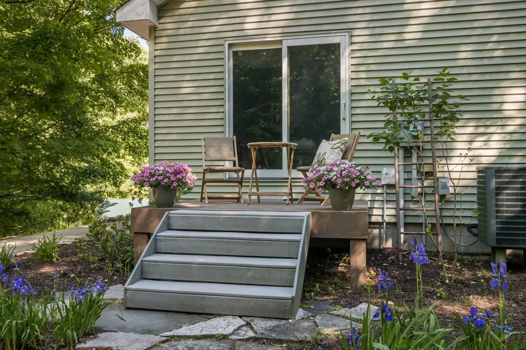8680 NW Hutch Trail, NW Clearwater Township MI 49676