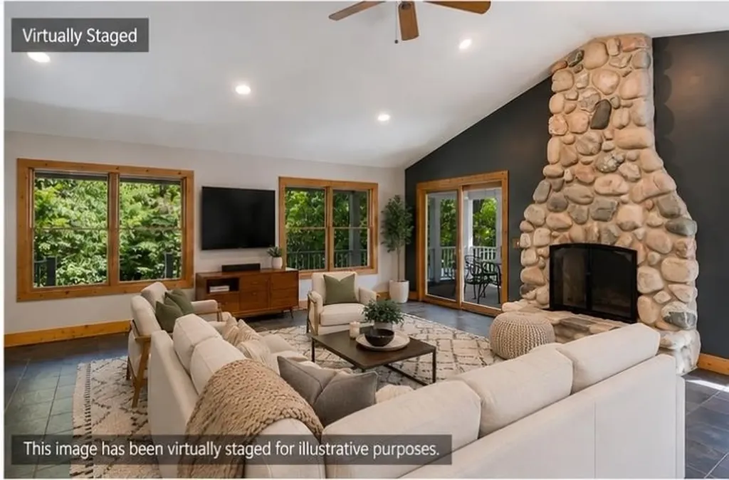 8680 NW Hutch Trail, NW Clearwater Township MI 49676