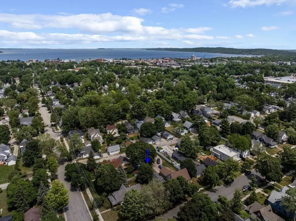 334 W Twelfth Street Traverse City City MI 49684