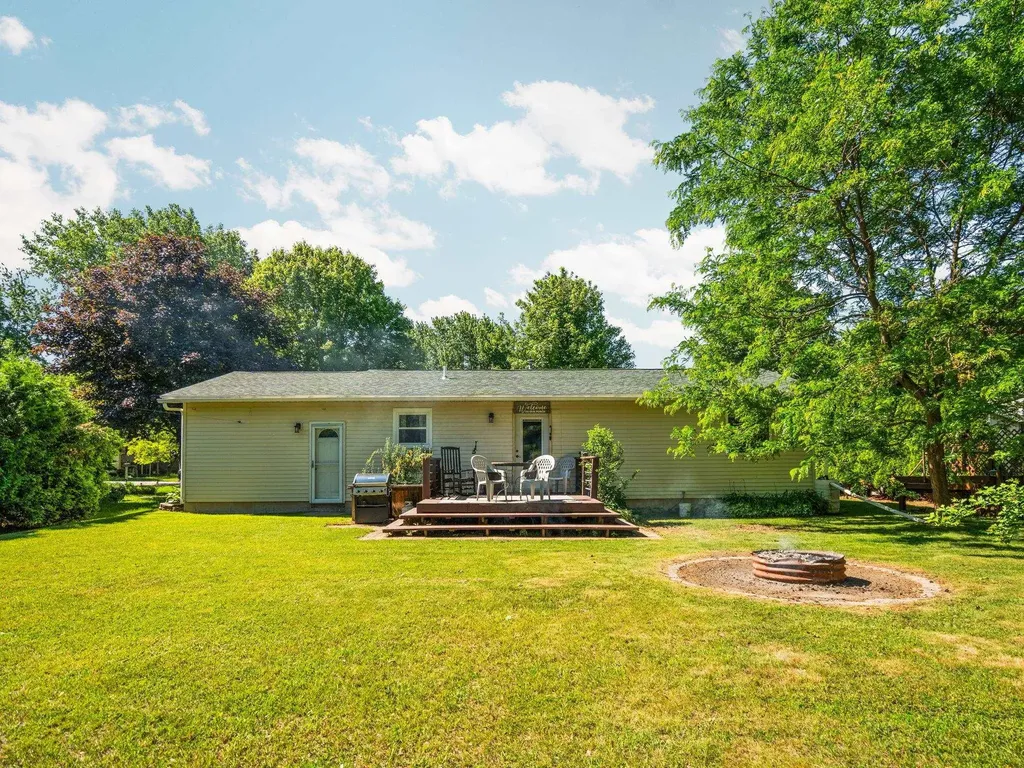 4822 Candlewood Lane Garfield Charter Township MI 49685
