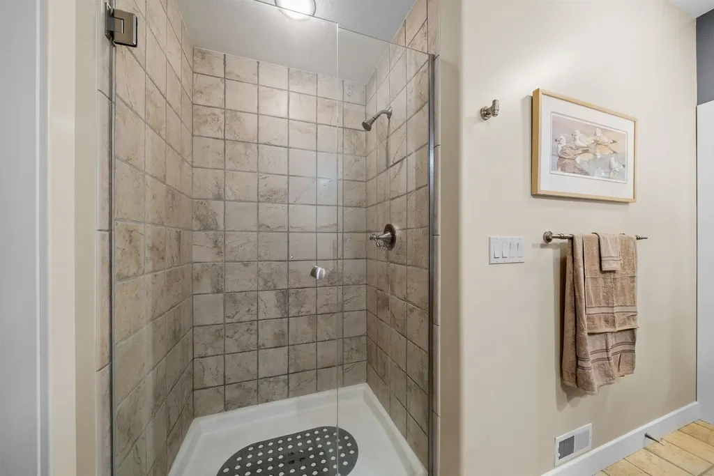 4855 Arbutus Trail Lake Township MI 49617