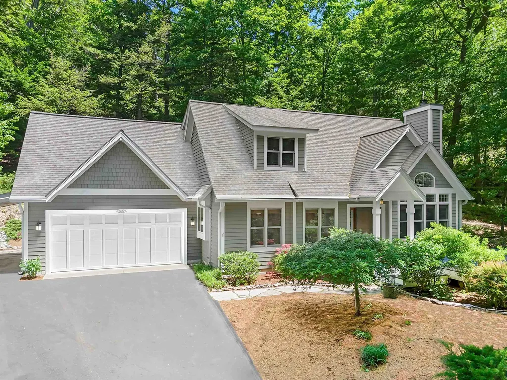 4855 Arbutus Trail Lake Township MI 49617