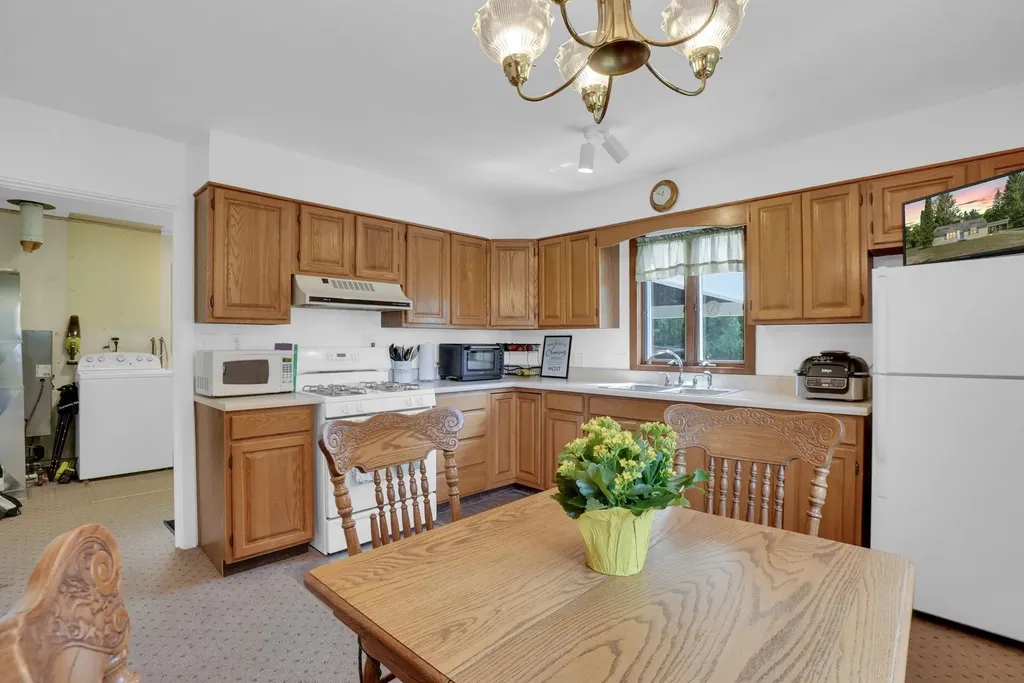 6422 Broadway Street Caldwell Township MI 49651