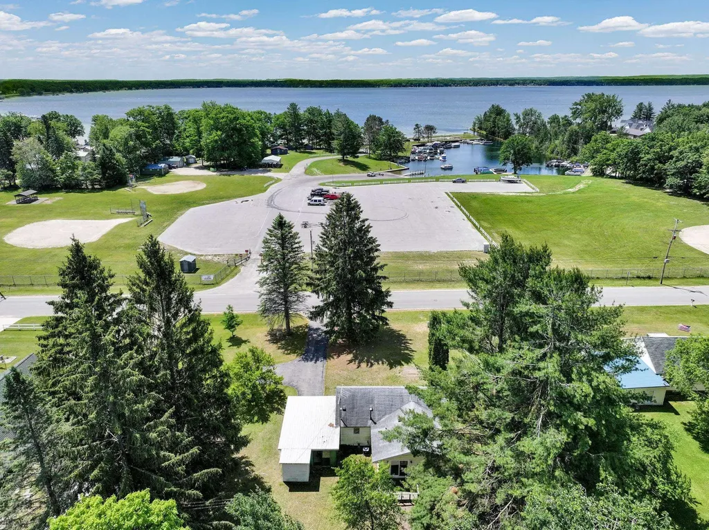 6422 Broadway Street Caldwell Township MI 49651