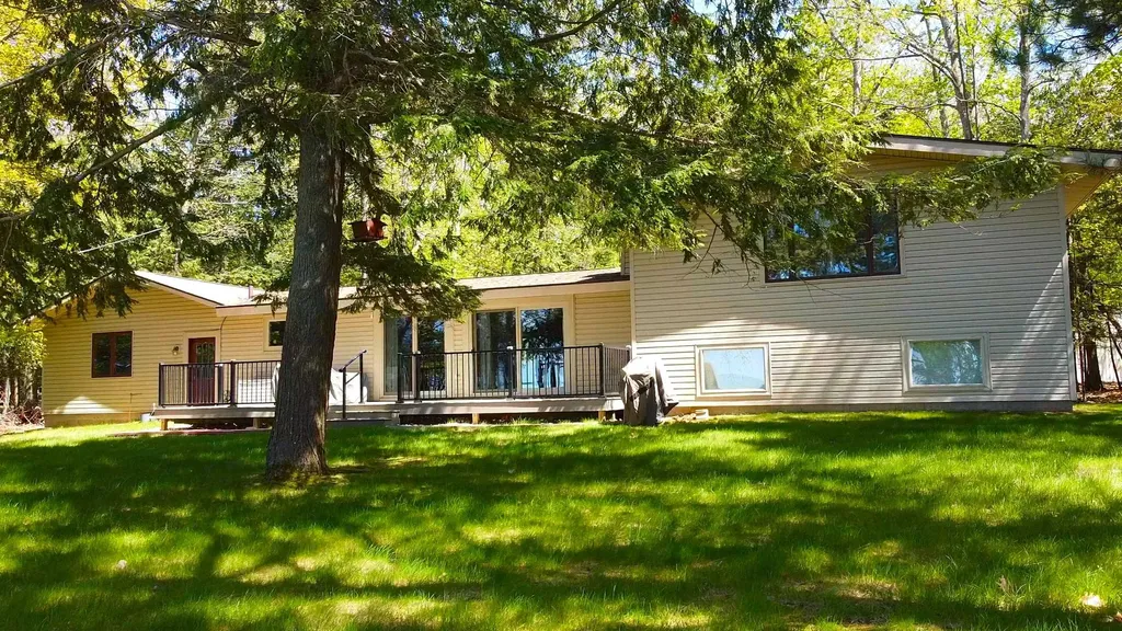 8645 Skegemog Point Road Whitewater Township MI 49690