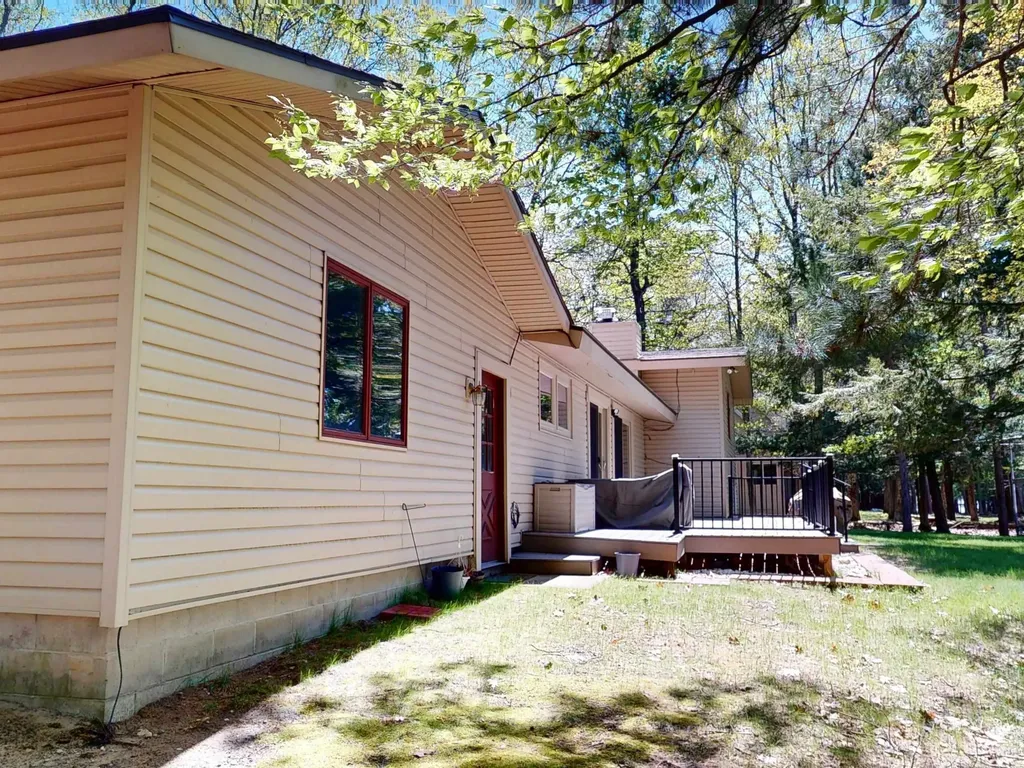 8645 Skegemog Point Road Whitewater Township MI 49690