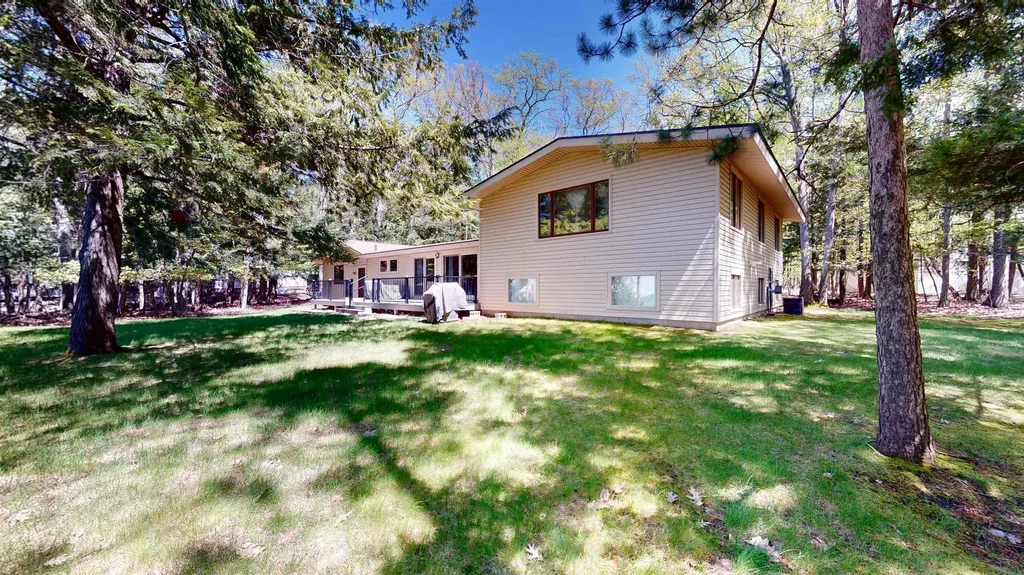 8645 Skegemog Point Road Whitewater Township MI 49690