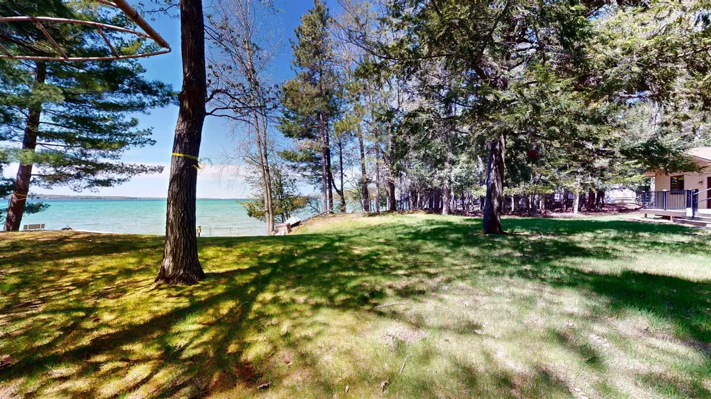 8645 Skegemog Point Road Whitewater Township MI 49690