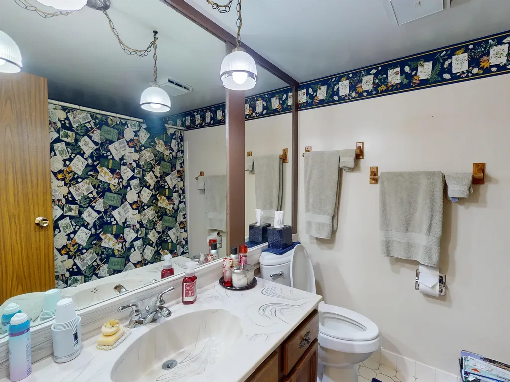 8645 Skegemog Point Road Whitewater Township MI 49690
