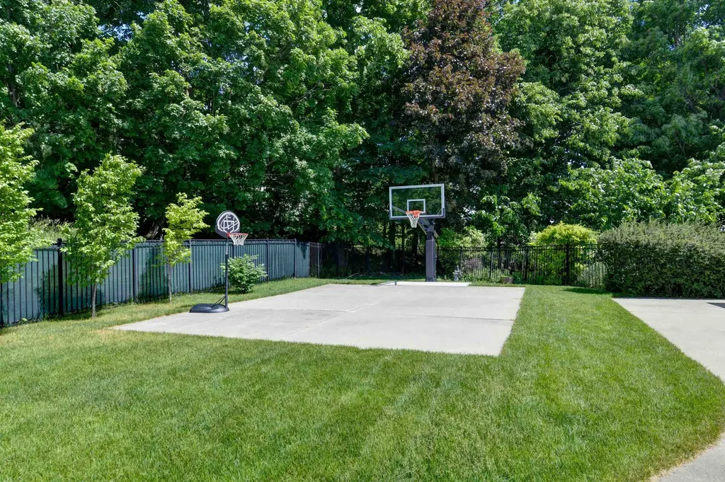 1744 Wayne Street Traverse City City MI 49684