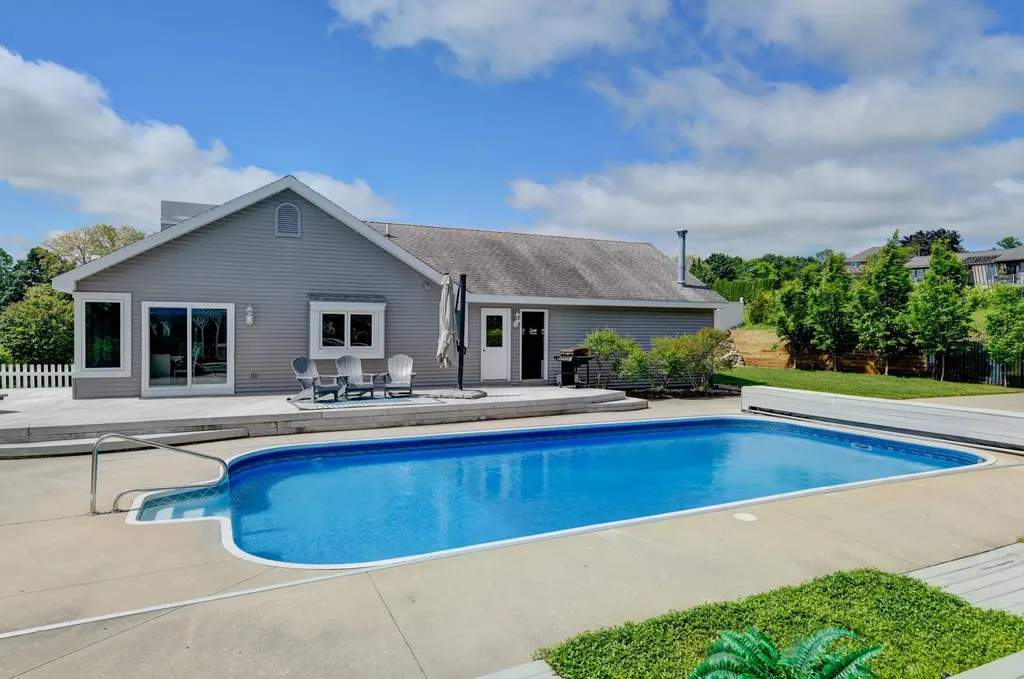1744 Wayne Street Traverse City City MI 49684