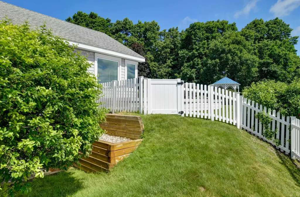 1744 Wayne Street Traverse City City MI 49684