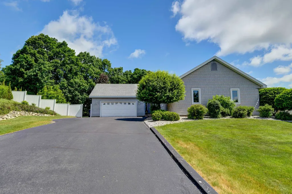 1744 Wayne Street Traverse City City MI 49684