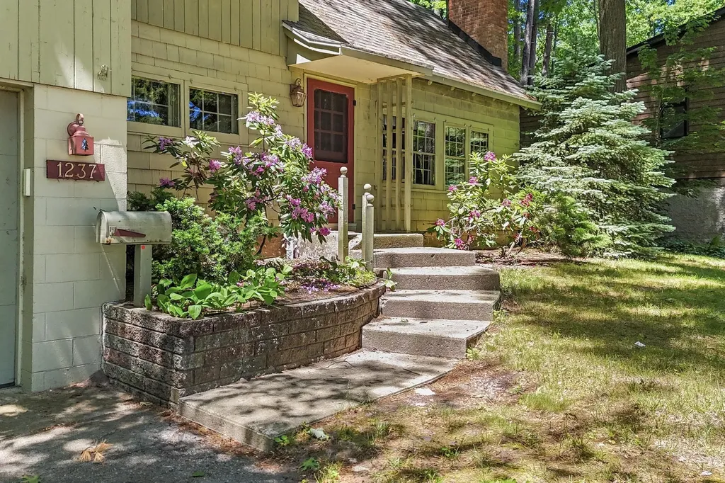1237 Milliken Drive Traverse City City MI 49686