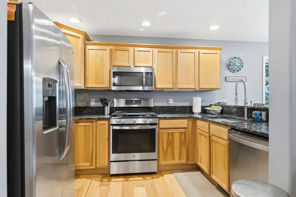 4138 Sherwood Forest Drive East Bay Township MI 49686