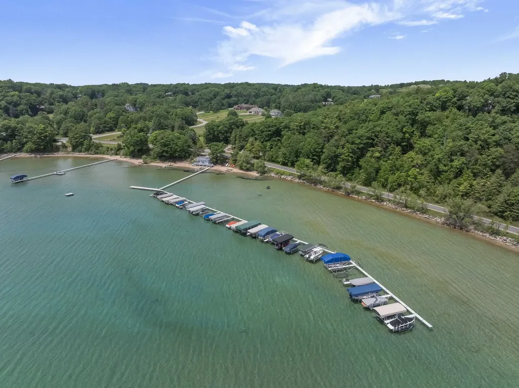 3058 Ishpeming Trail Peninsula Township MI 49686