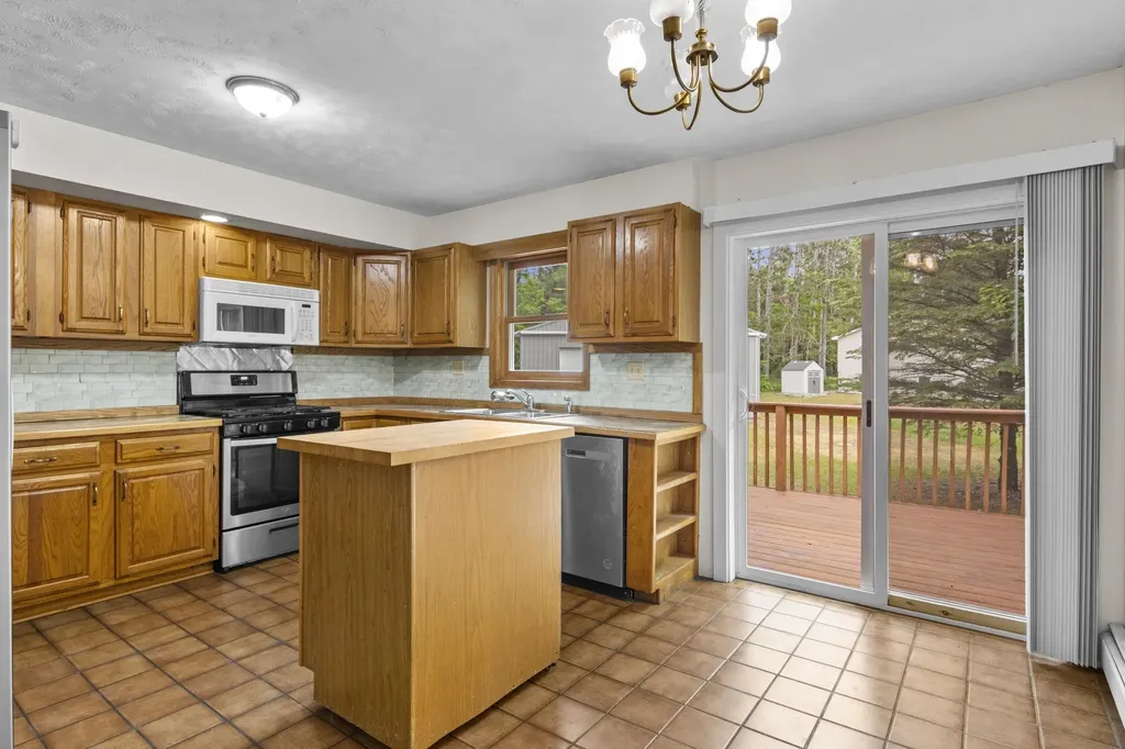 8597 Fouch Road Elmwood Charter Township MI 49684