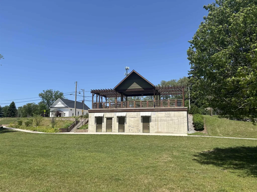 7023 Meadow Brooke Lane Milton Township MI 49648