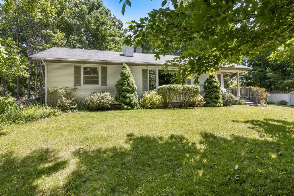 7023 Meadow Brooke Lane Milton Township MI 49648