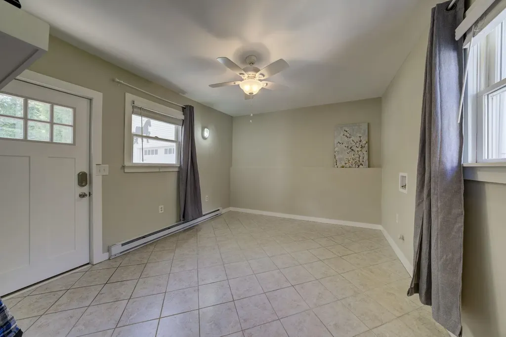 10860 S West Bayshore Drive Elmwood Charter Township MI 49684