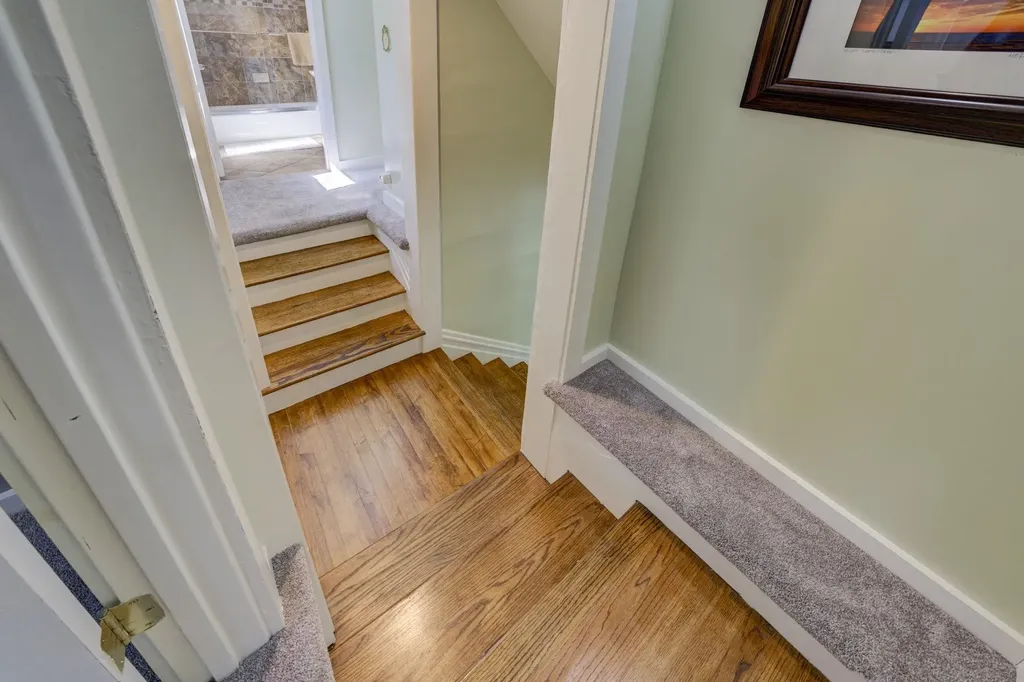 10860 S West Bayshore Drive Elmwood Charter Township MI 49684