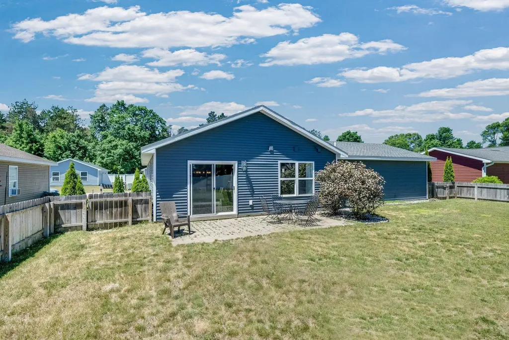 2033 Woodside Trail Court Blair Township MI 49685
