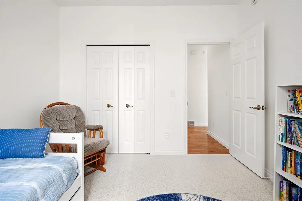 2542 W Crown Drive Garfield Charter Township MI 49685