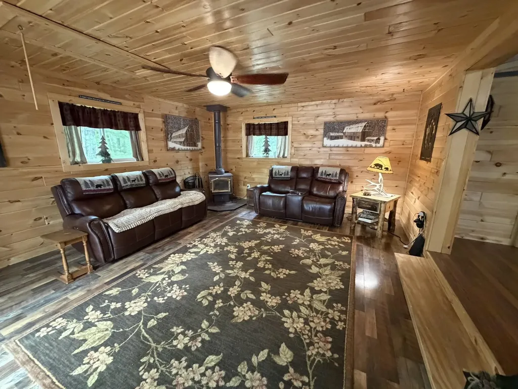 8696 E Hillview Trail Pinora Township MI 49677