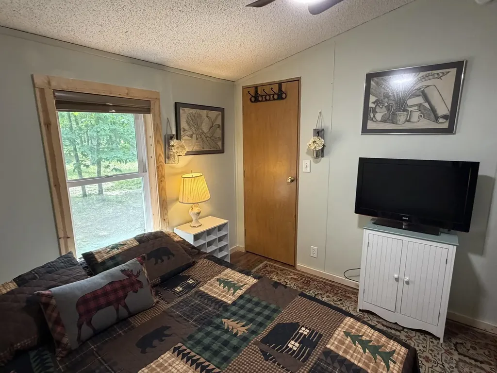 8696 E Hillview Trail Pinora Township MI 49677
