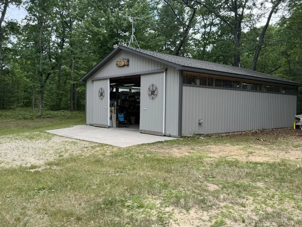 8696 E Hillview Trail Pinora Township MI 49677