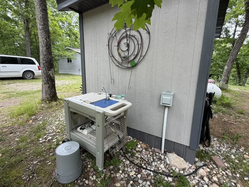 8696 E Hillview Trail Pinora Township MI 49677