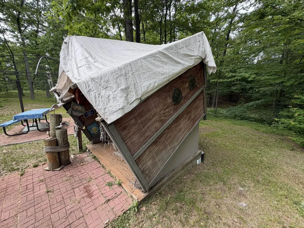 8696 E Hillview Trail Pinora Township MI 49677