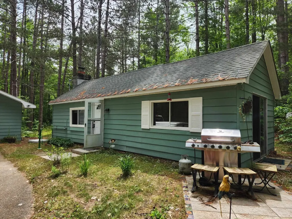5364 Blue Lake Road, NE Blue Lake Township MI 49646