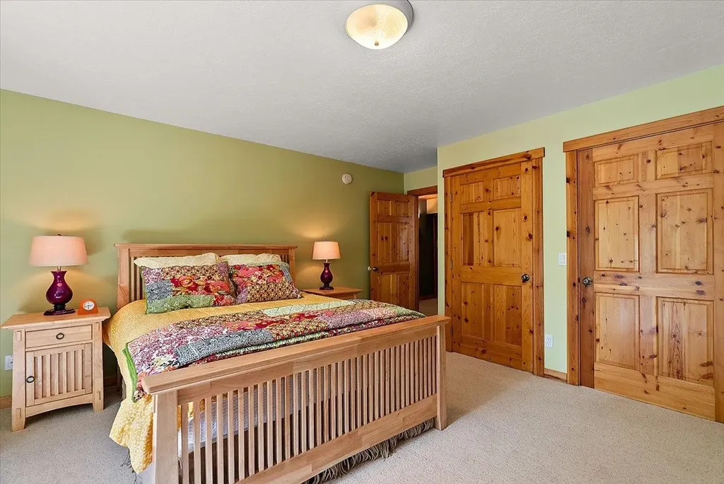 407 N Twin Pines Drive Leland Township MI 49653