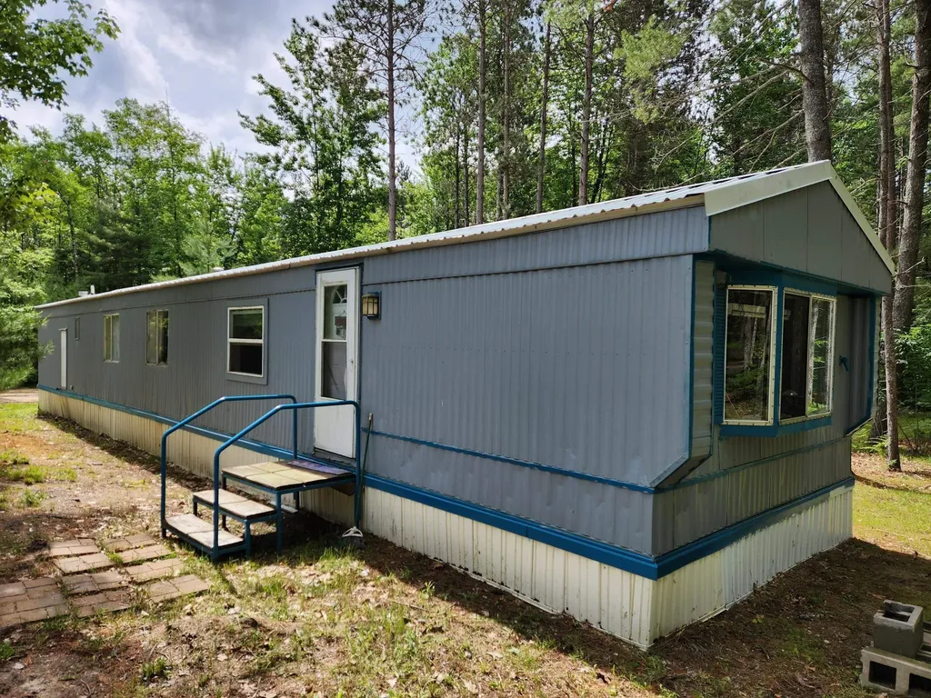 5446 Blue Lake Road, NE Blue Lake Township MI 49646