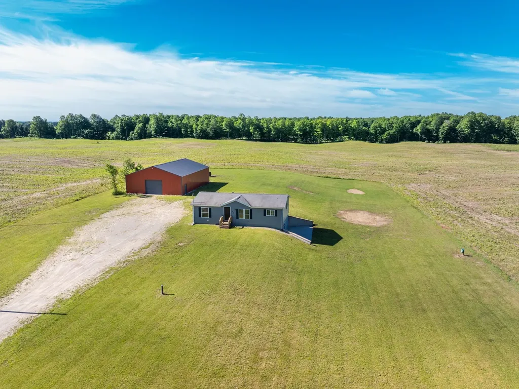 8325 Schell Road Grant Township MI 49620