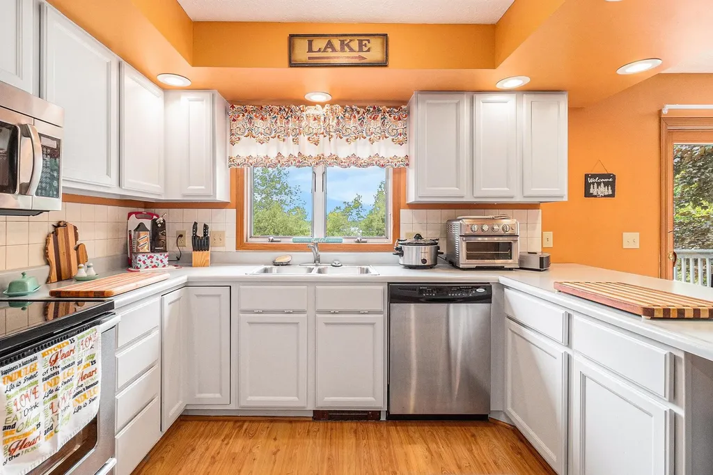 5505 + 5493 Indian Trail Blaine Township MI 49635