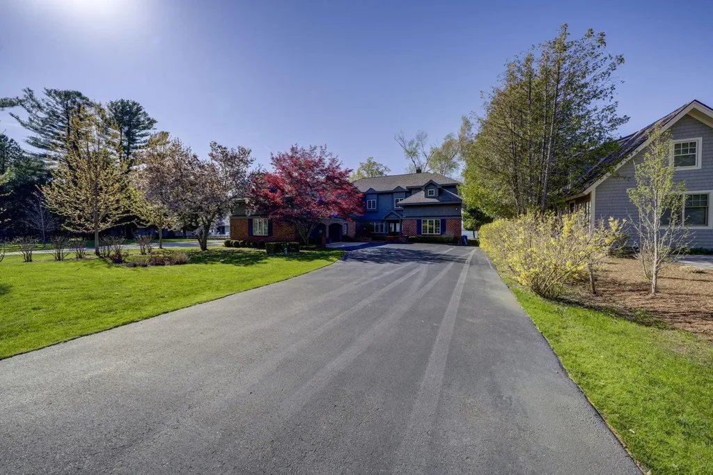 4868 W Whispering Pines Lane Empire Township MI 49636