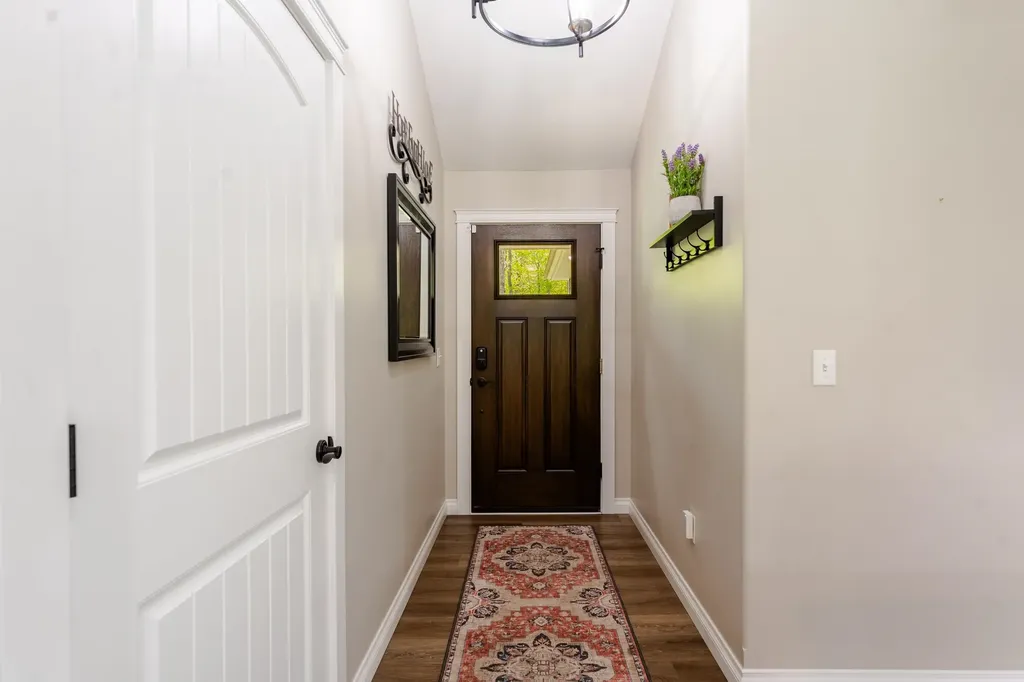 5185 Jacks Trail Long Lake Township MI 49684