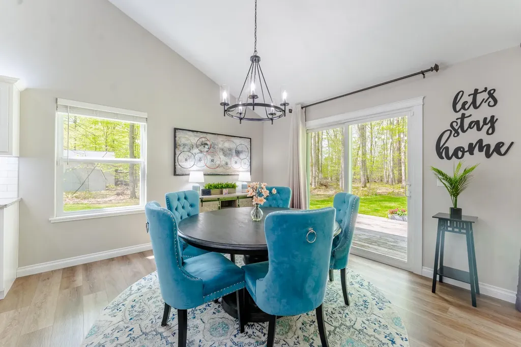 5185 Jacks Trail Long Lake Township MI 49684