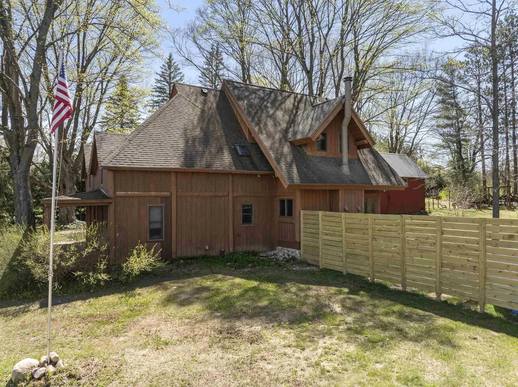 512 Indiana Street Manton City MI 49663