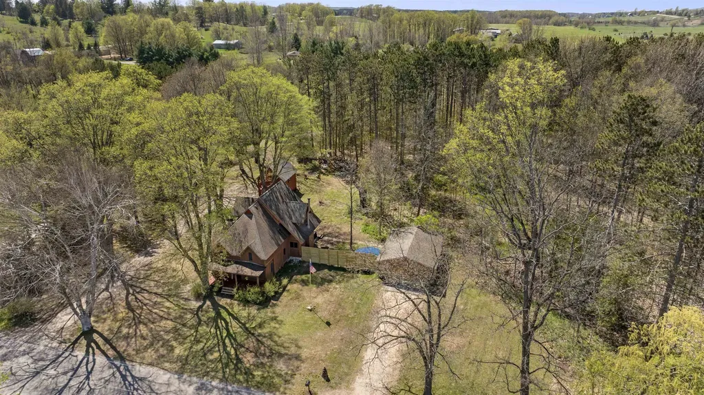 512 Indiana Street Manton City MI 49663