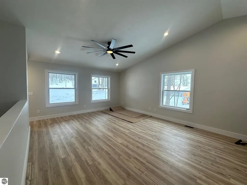 1092 Birmley Estates Drive Garfield Charter Township MI 49696
