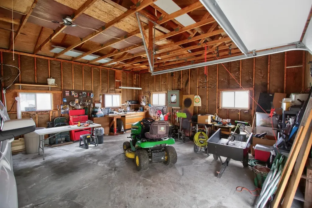 4506 M-18 Beaverton Township MI 48612