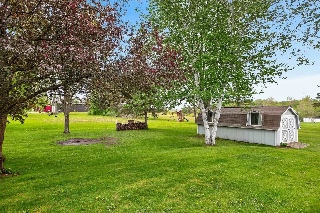 4506 M-18 Beaverton Township MI 48612