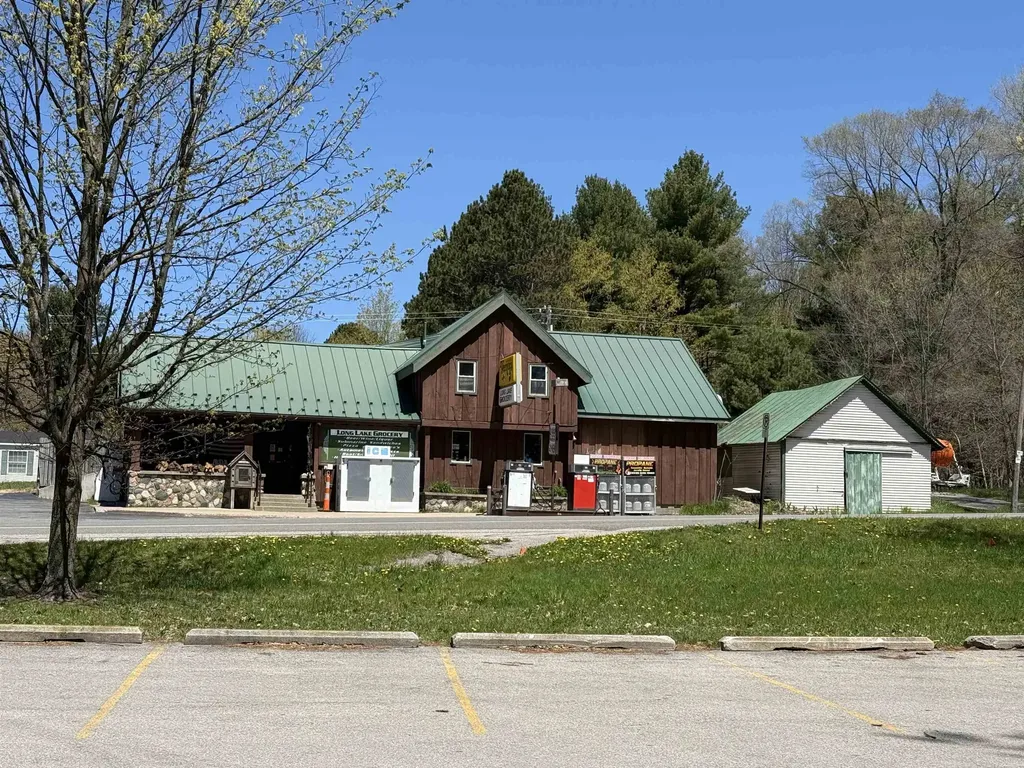 4416 Debra Drive Long Lake Township MI 49685