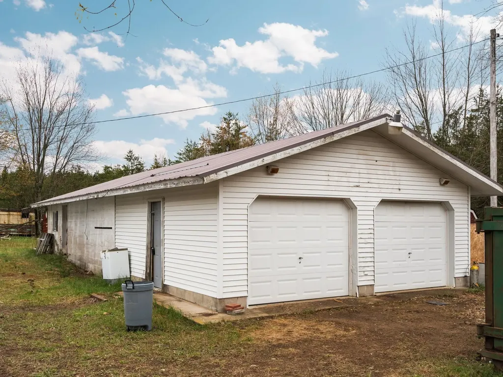 960 E 32 Road Selma Township MI 49618