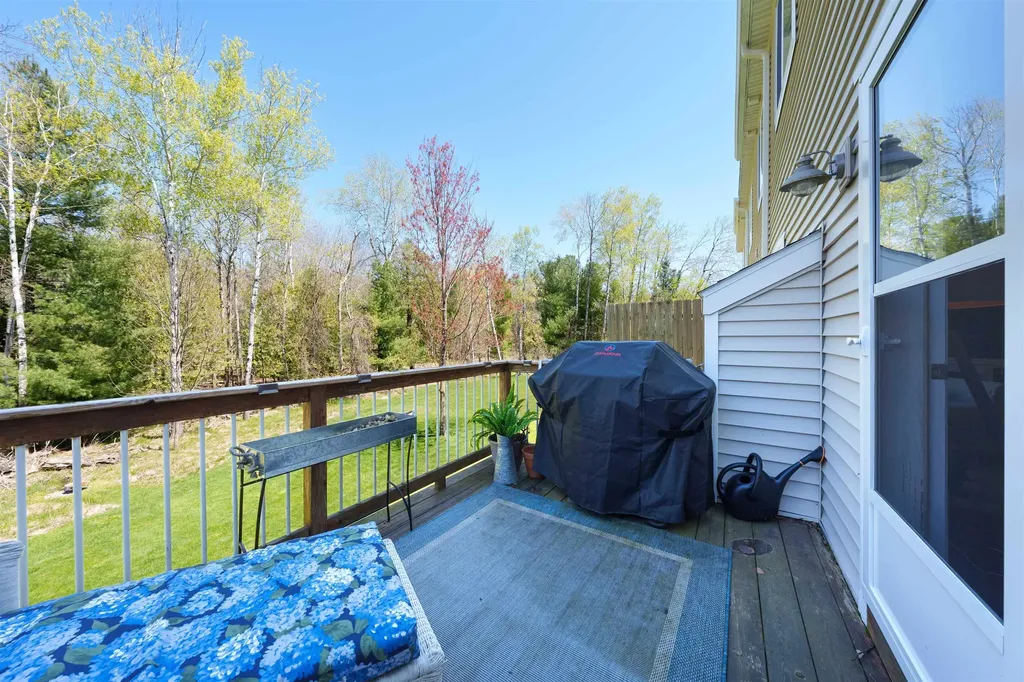 3863 Falling Leaf Trail East Bay Township MI 49686
